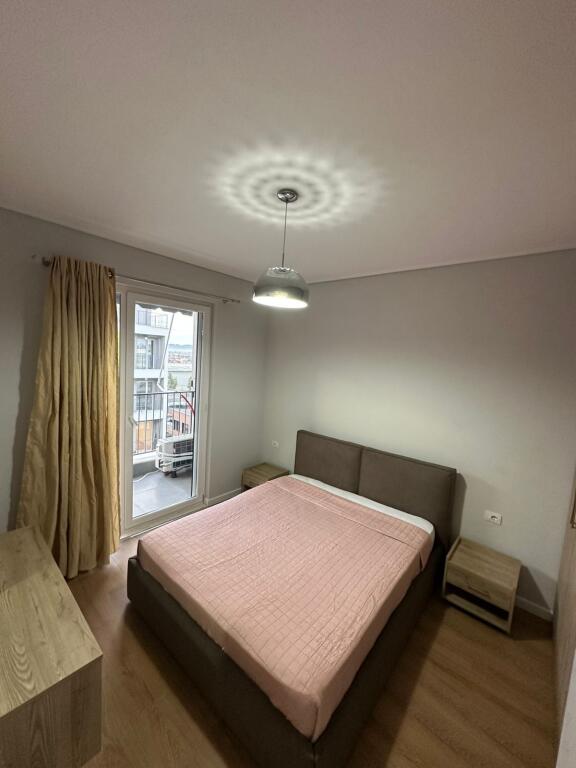 Jepet me qira 1+1 UNIVERS CITY 400 mije