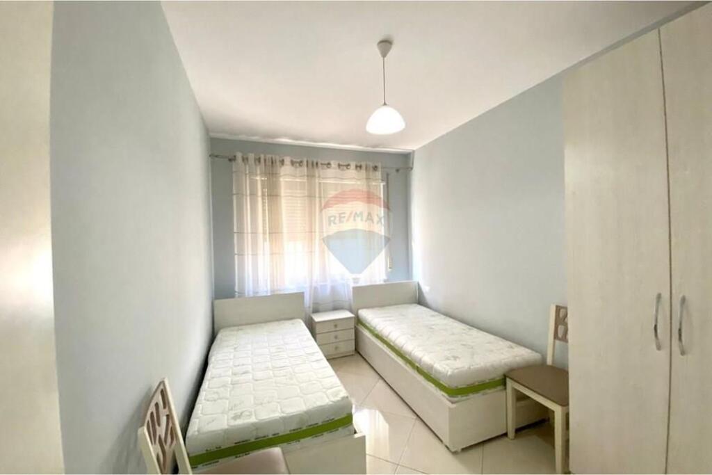 Apartment 2+1 in Kinostudio