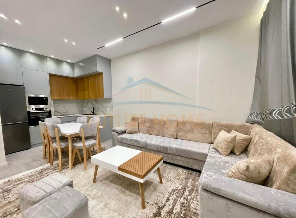 Qera, Apartament 2+1, Rruga Fuat Toptani, Tiranë.