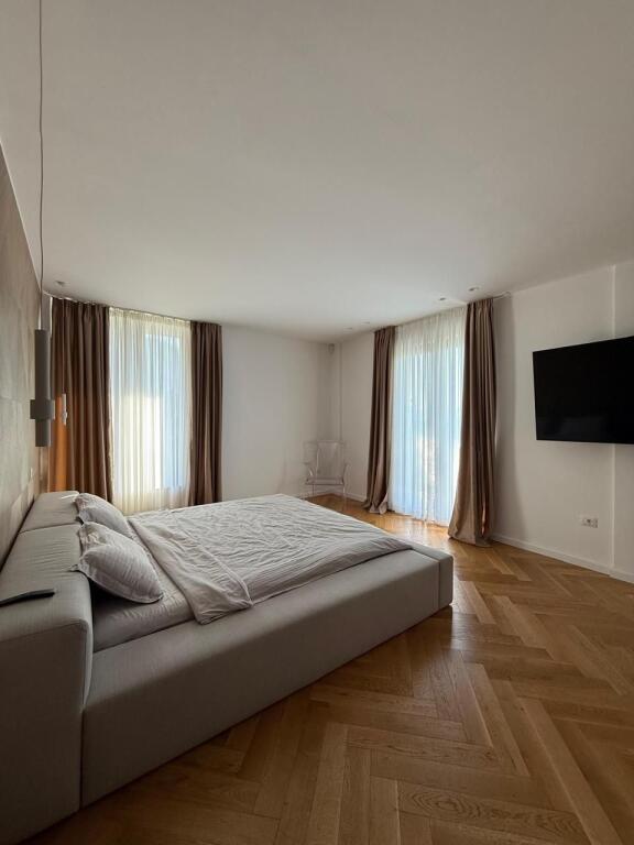 ⚜️ Vilë Luksoze me Qira – Pranë Zonës së Mulletit ⚜️