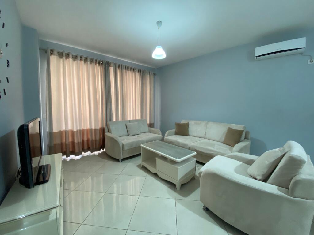 Apartament 2+1 per Qira Kinostudio