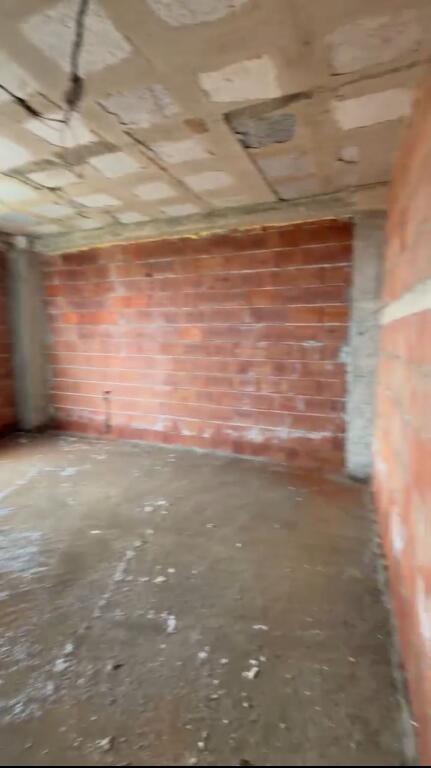 🏠 Shitet 1+1 – Ali Demi