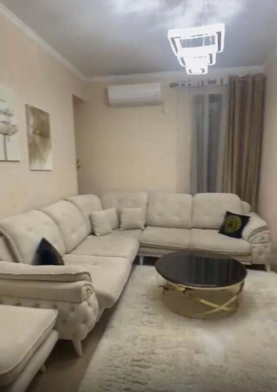 Shitet Apartament 2+1 SHKOZE