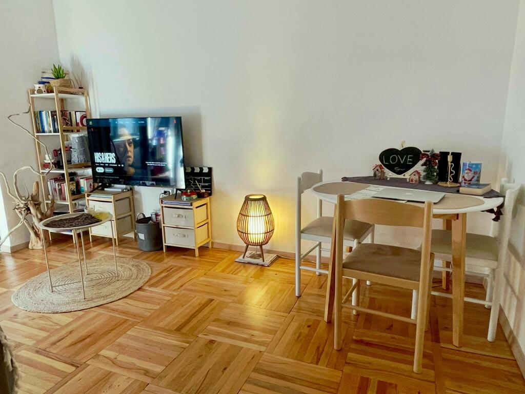 Apartament me qira