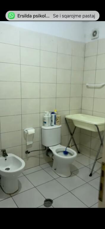 Vendesi in vendita 1+1 arredato ipoteca Astir 73 metri  93900 eu