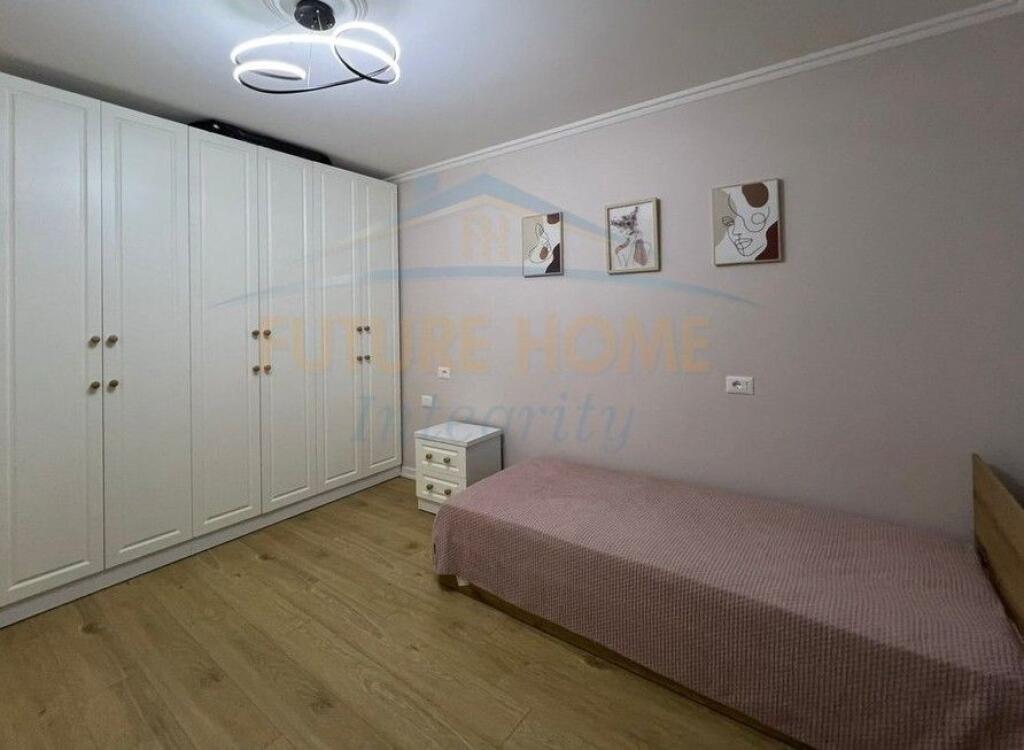 Qera, Apartament 2+1, Oxhaku, Tiranë.