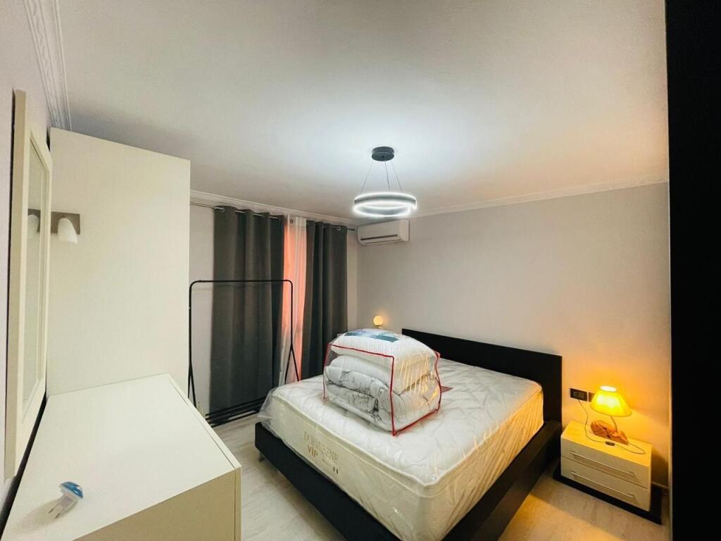 JEPET APARTAMENT ME QIRA 2+1 GARDA,LIQENI