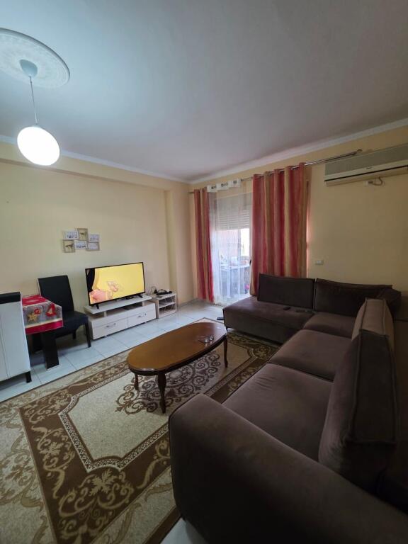 Apartament 3+1 me dy tualete ne plepa tek rotondo