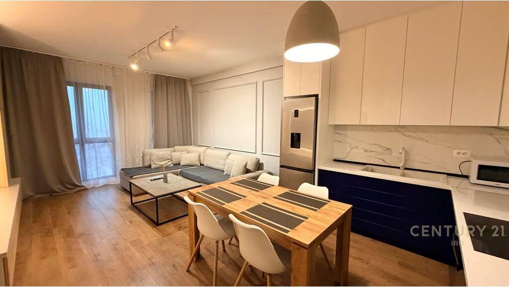 APARTAMENT 2+1 PER SHITJE TEK FARMACIA 10