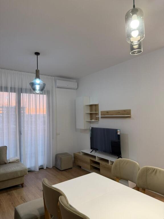Apartament me qera 1+1 📍5 Ma