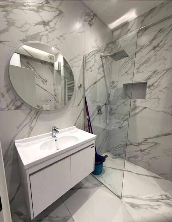 🏢In the Astir area, the Urban Gate Complex offers for rent an apartment, 1+1+parking space, furnished 60,000 Leke