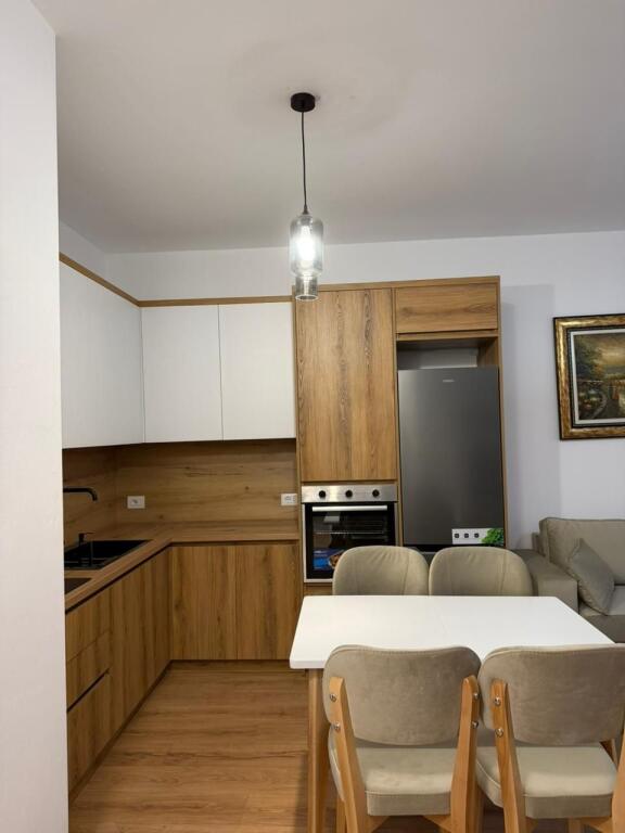 Apartament me qera 1+1 📍5 Ma