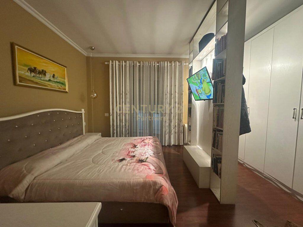 Luxury Apartment for Sale 2+1+2 with Veranda & Laundry – Casa Italia, Tirana