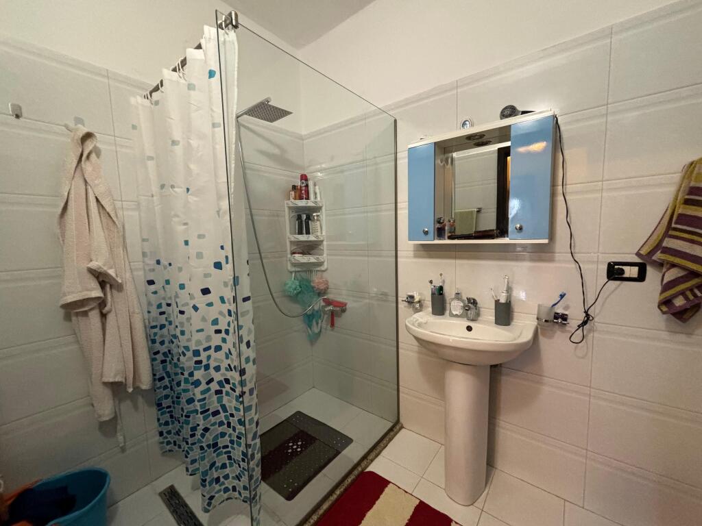 3+1+2 Apartment for Sale – Rruga e Re, Vlorë