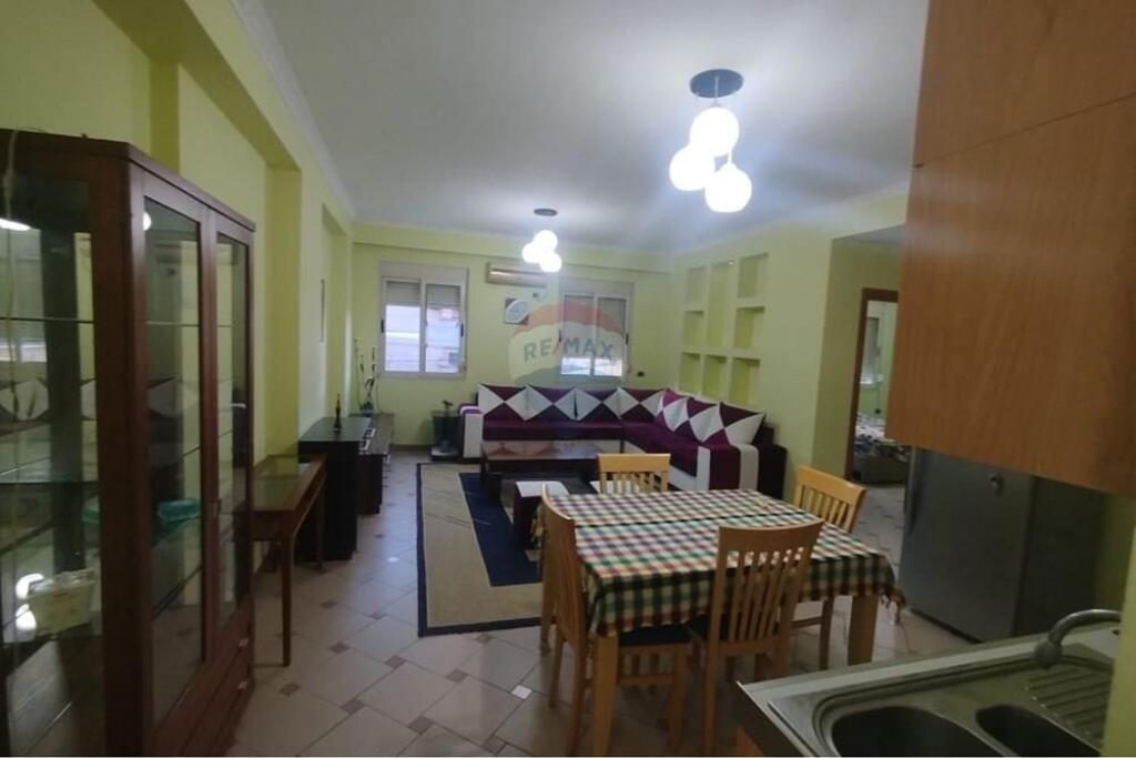 APARTAMENT 2+1 PER QIRA TEK BLLOKU I AMBASADAVE