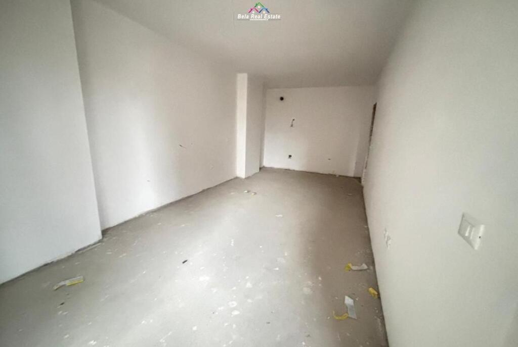 Apartament per shitje 1+1 tek Stacioni i Trenit (ID B110518) Tirane