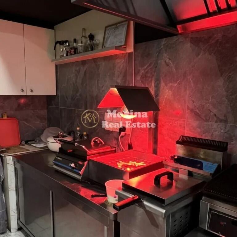 Shitje | Biznes Fast Food | Rruga 5 Maji | 11000 €