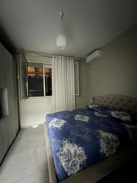 Jepet me qira shtëpi private në Tiranë, zona “Te Pamja”.