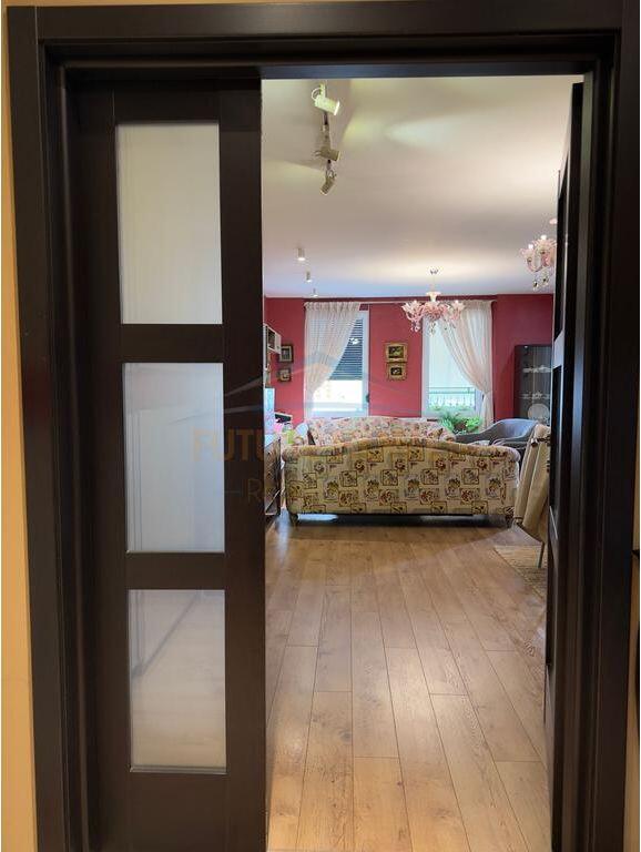 VENDESI APPARTAMENTO 2+1 PRESSO L'EX ESPOSIZIONE