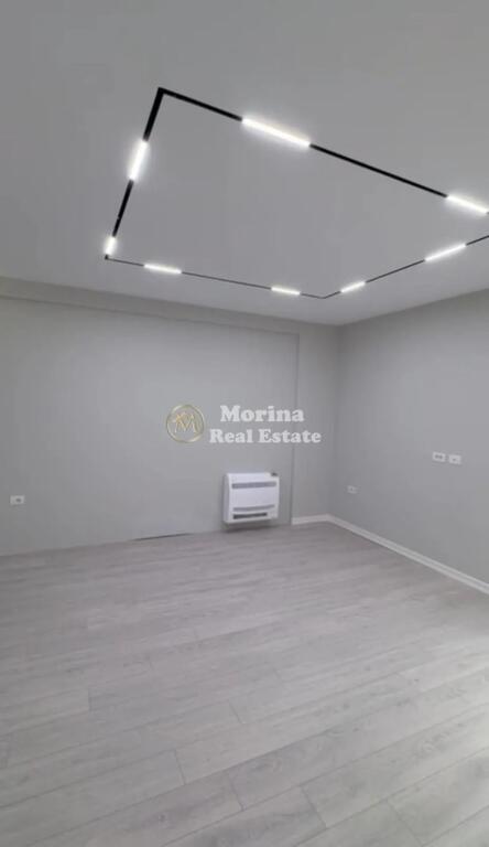 Qera | Apartament 2 + 1+2 | Rruga 5 Maji | 1000 €/muaj