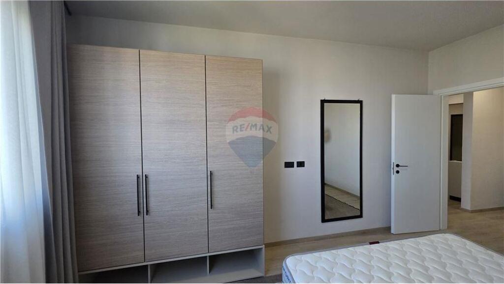 🏢 Apartament 1+1 për Shitje – Lungo Mare, Vlorë