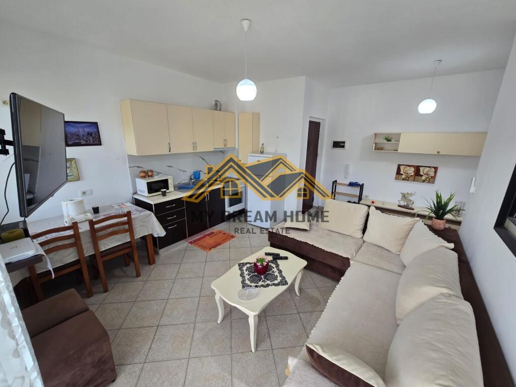 SHITET APARTAMENT 1+1 TE SHKEMBI KAVAJES!