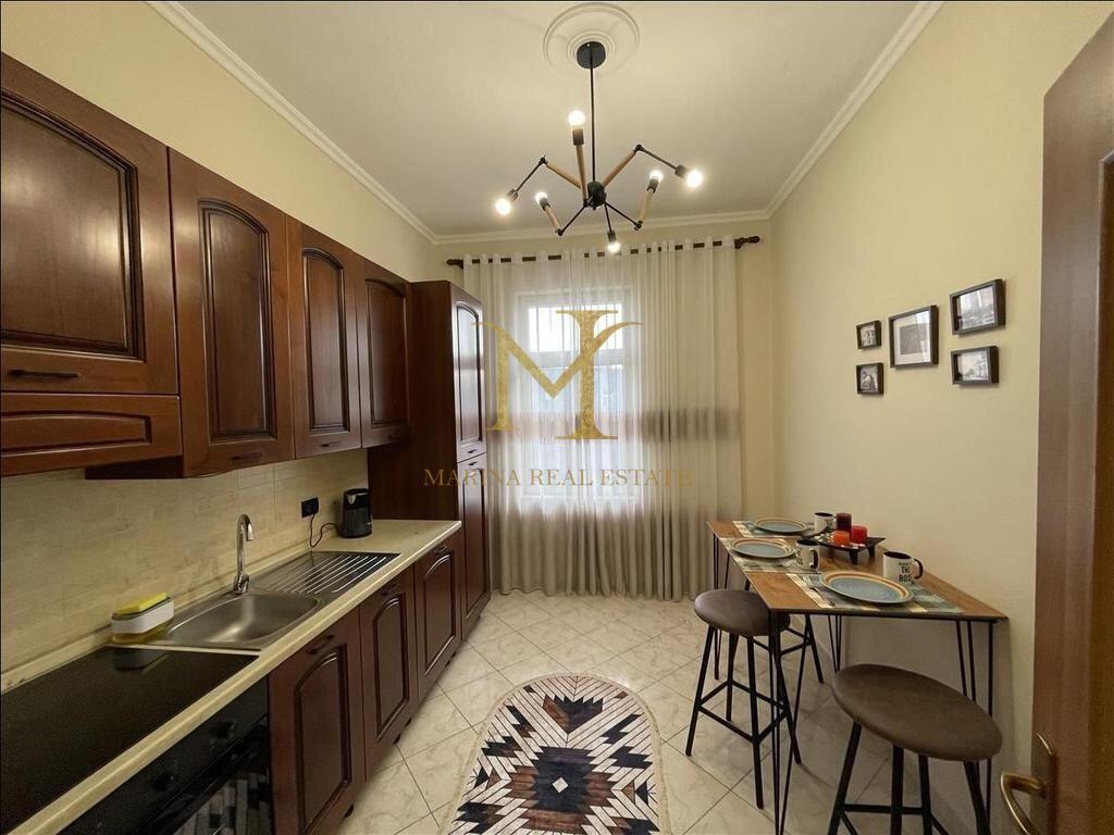 APARTAMENT 1+1 ME QERA DURRES