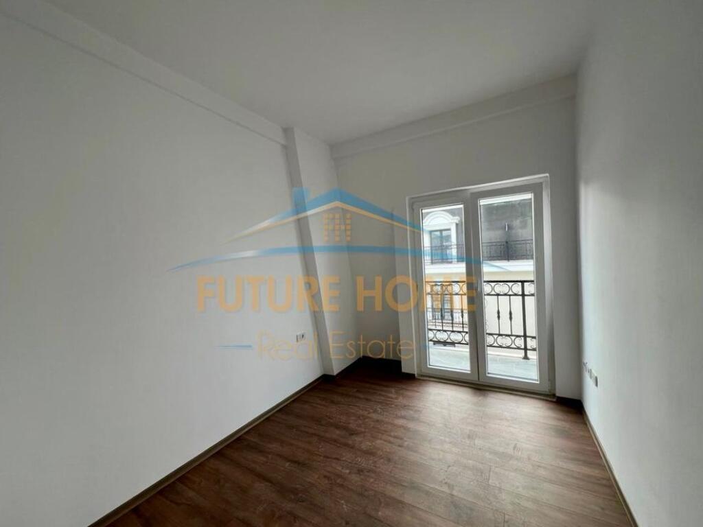 For sale, Apartment 2+1+2, Residence "Porta Tirana e Re"