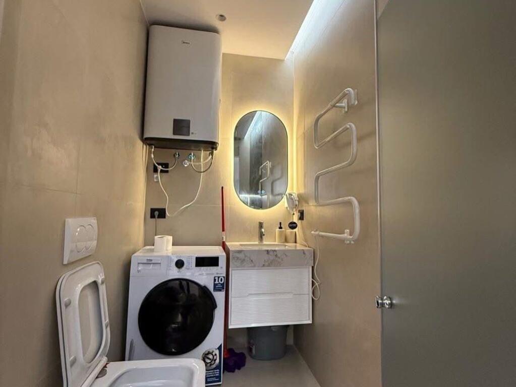 PAZARI I RI Shesim garzoniere