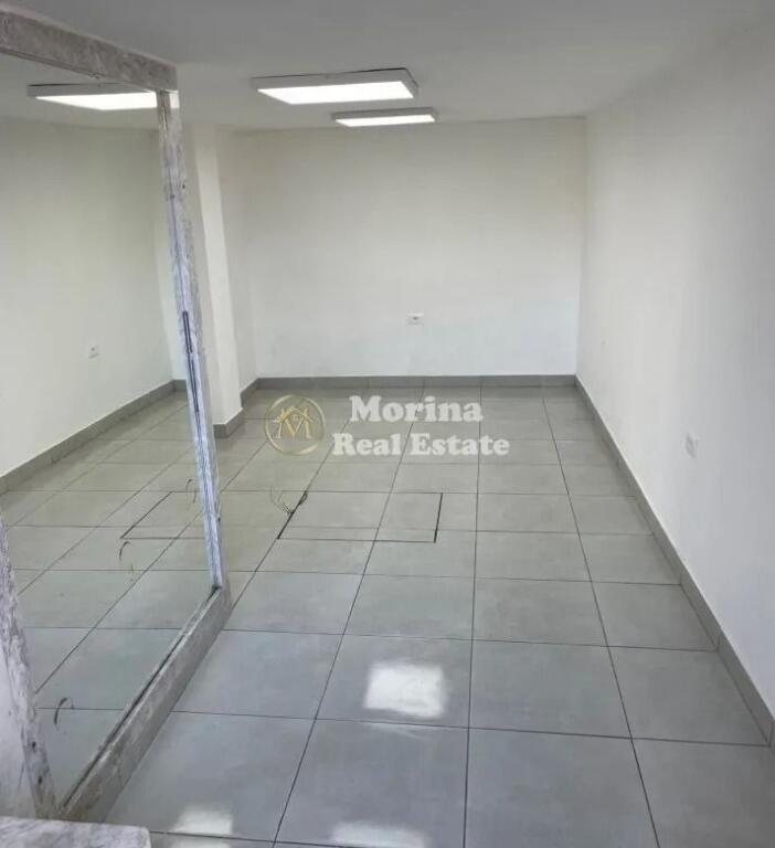 Rent | Business Premises | 4 Deshmoret Street | 800 €/month
