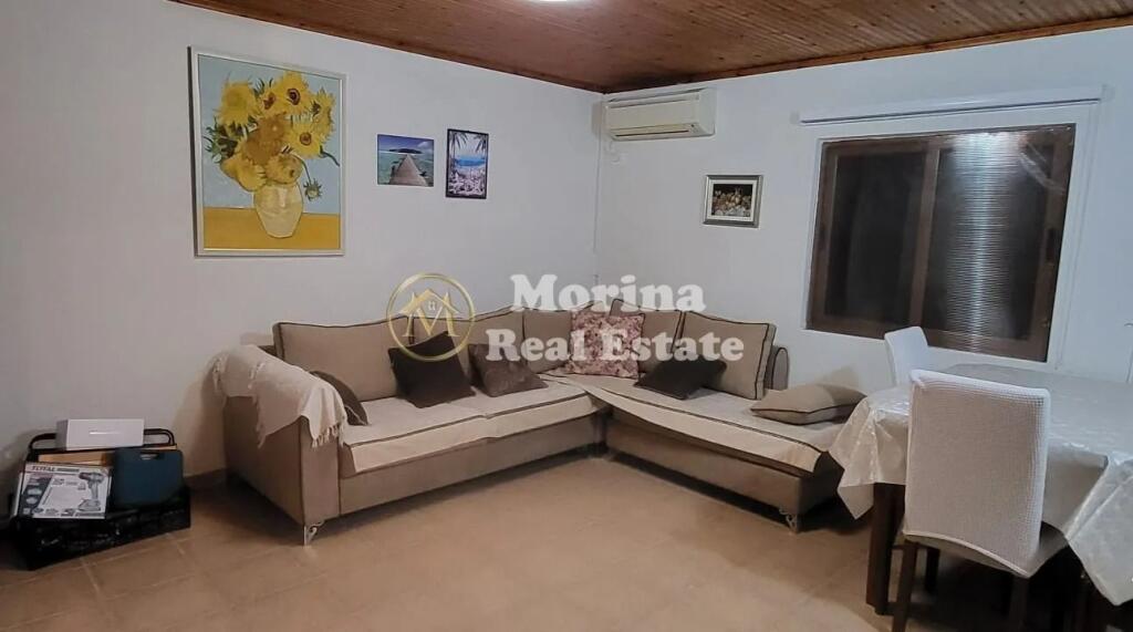 Qera | Apartament 2 + 1 | Shkolla e Bashkuar | 500 €/muaj