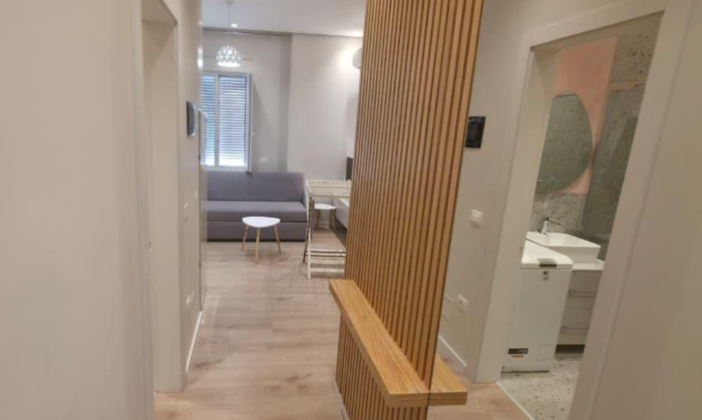🏠 Appartamento 1+1 in affitto – Via Dibrës (vicino Hotel Stela)