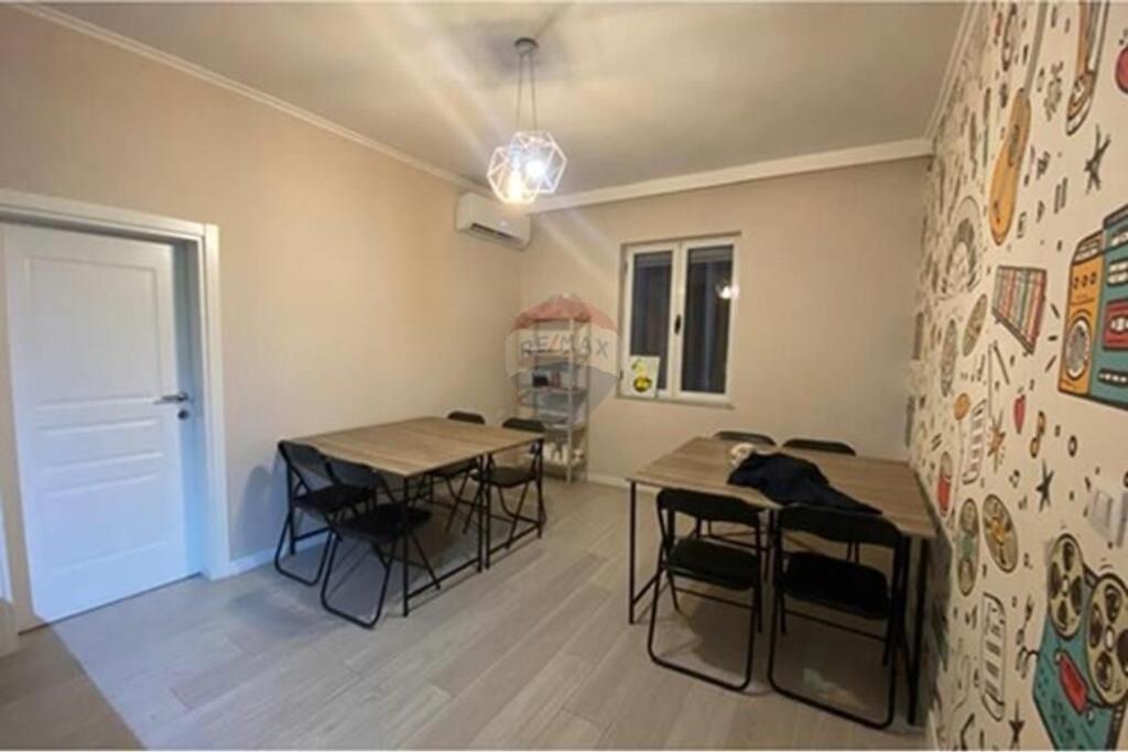 Apartment for Rent at 21 Dhjetori