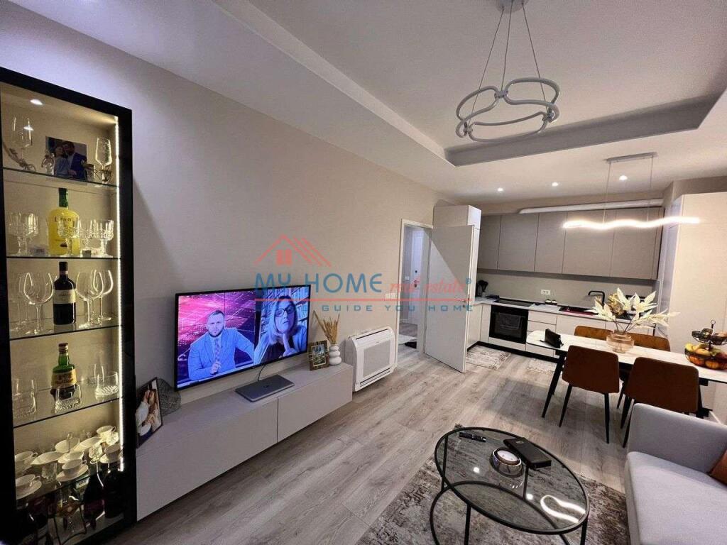 Apartment 2+1+parking space for rent complex Contact 21 December Tirana
