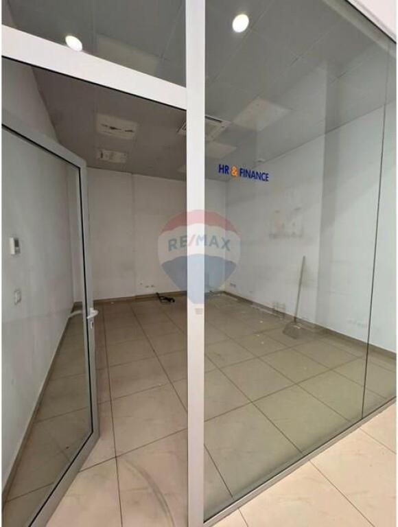 JEPET ME QIRA ZYRË / DYQAN NË KATIN 0 RRUGA E KAVAJES !