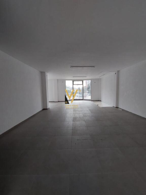OFFICE 125 M2 FOR RENT ON DRITAN HOXHA STREET 1,200 EURO