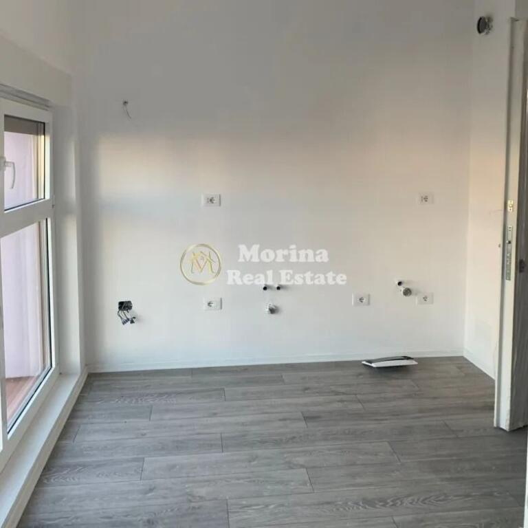 Rent | Business Premises | Ali Demi | 300 €/month