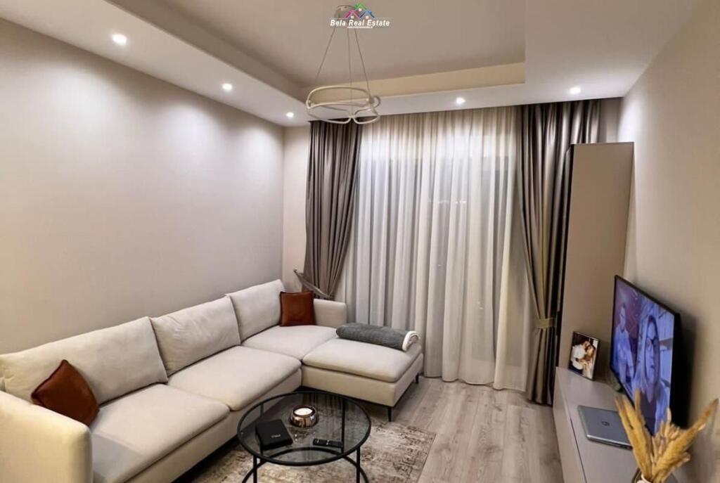 Apartament Me Qera 2+1+ Post Parkimi Tek 21 Dhjetori (ID B2201686) Tirane