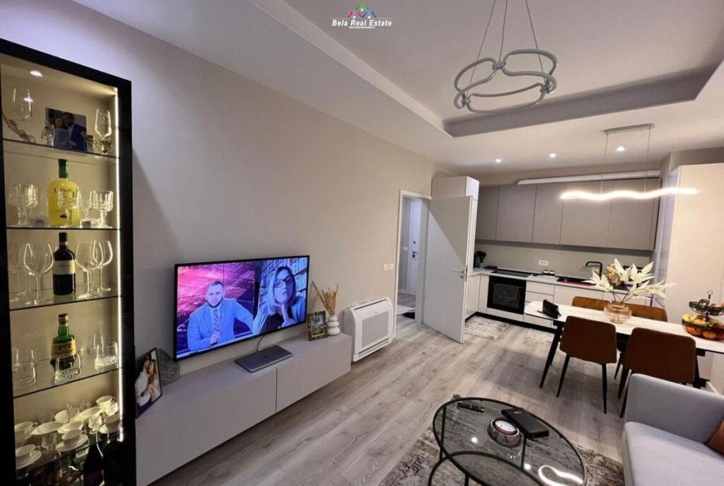 Apartament Me Qera 2+1+ Post Parkimi Tek 21 Dhjetori (ID B2201686) Tirane