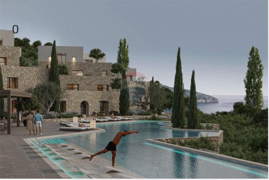 🏠 Apartment 1+1 – For Sale 📍 Dhermi, Vlorë