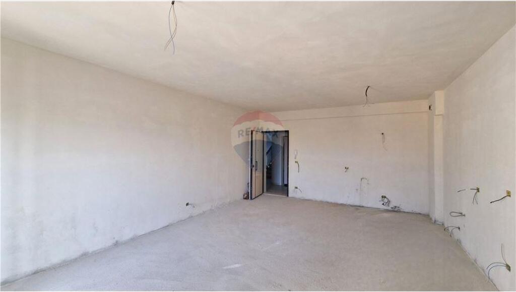 🏢 Apartament 2+1+2 – Për Shitje | Transballkanike, Vlorë