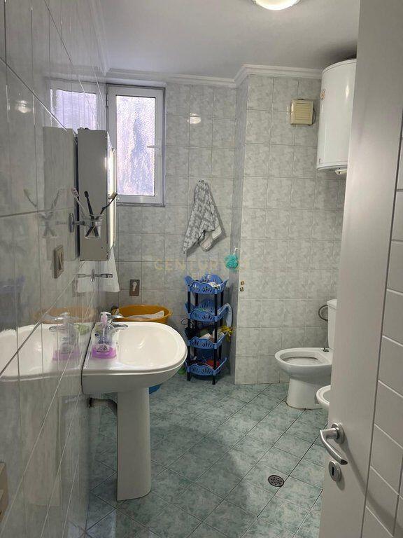 Apartament 2+1 per shitje tek Rruga Sami Frasheri,Blloku