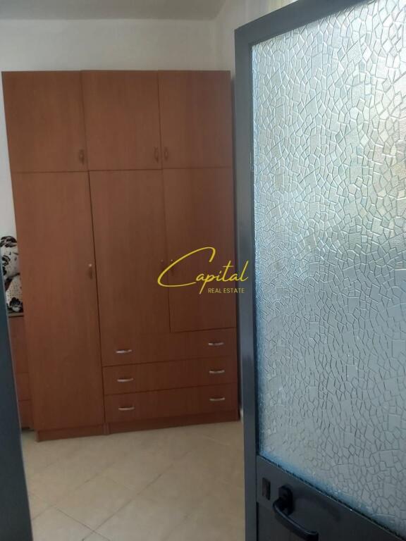 STUDIO APARTMENT FOR RENT 35 M2 FORMER ELECTRIC MARKET 300 EURO