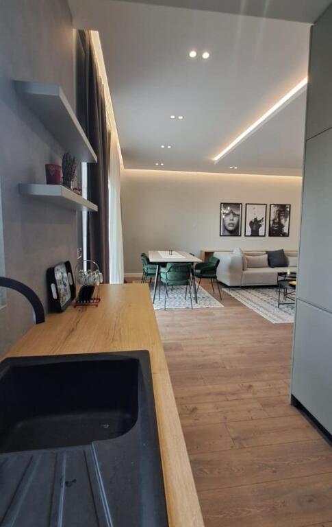 📌In Affitto – Appartamento 3+1+2 vicino al Giardino Botanico 🌿