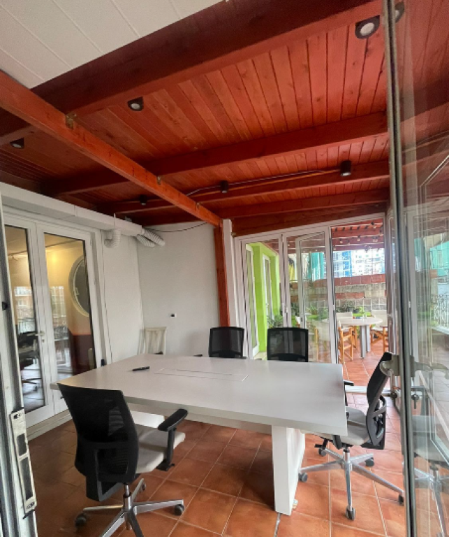 🏡 Shitet Apartament 3+1 me Veranda – Bllok, Rruga Brigada e VIII