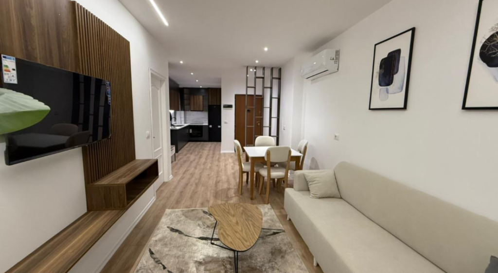 🏢 Appartamento 1+1 + Guardaroba – Via Fortuzi, vicino al Centro