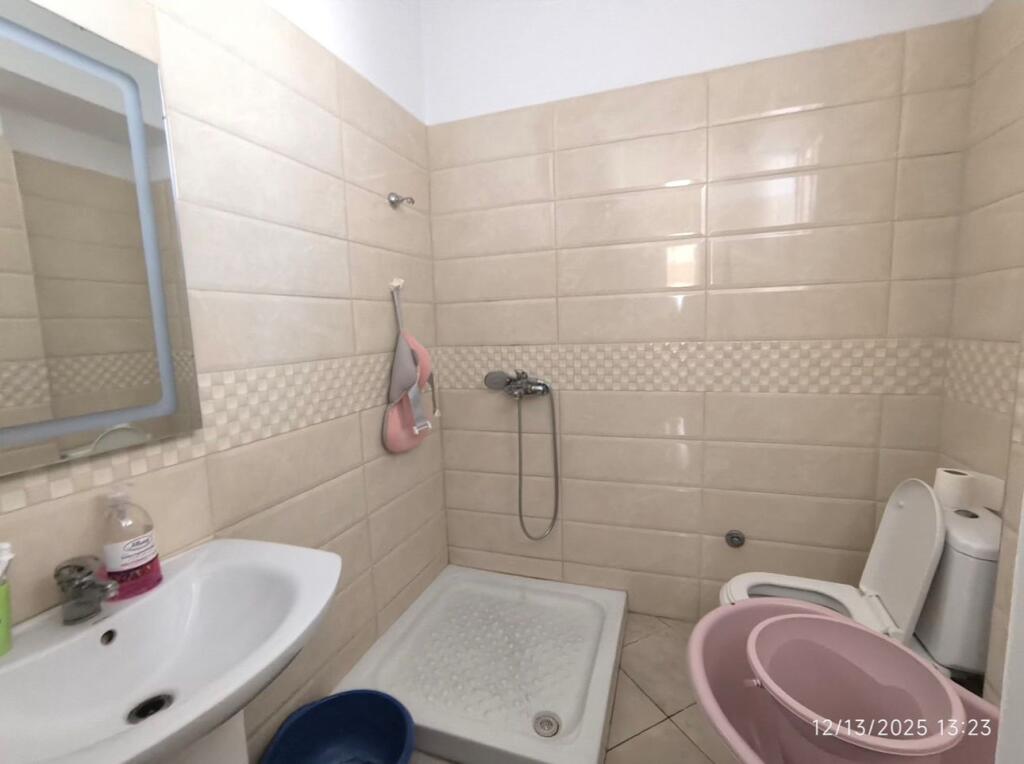APARTAMENT 2+1 PER QIRA NE MISTO MAME!
