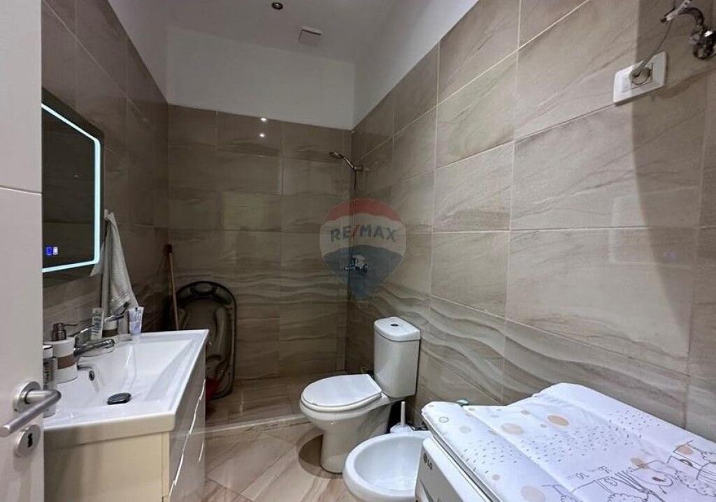 Shitet 1+1 +Verande ne Fresk (530261047-205)
