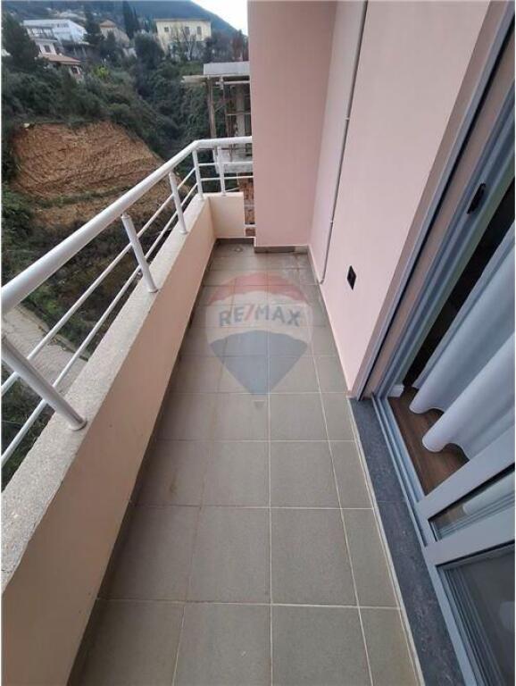 🏡 Apartament Luksoz 2+1+2 – Për Qira | Uji i Ftohtë, Vlorë