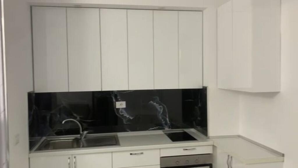 📌Apartament 1+1 me qira 📍 Kopshti Botanik (pranë Xhamisë)!!